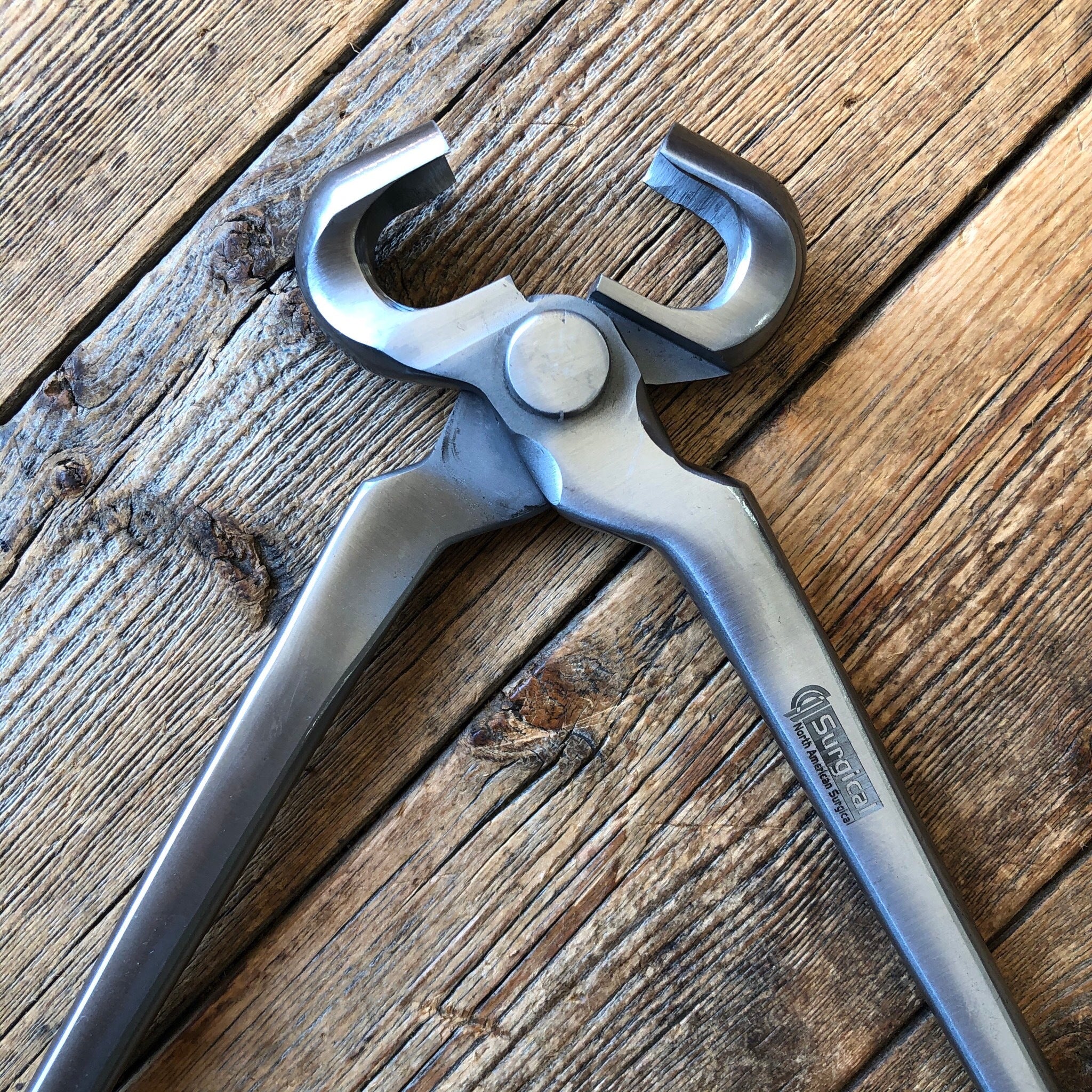 Nipper Half Round North American Surgical