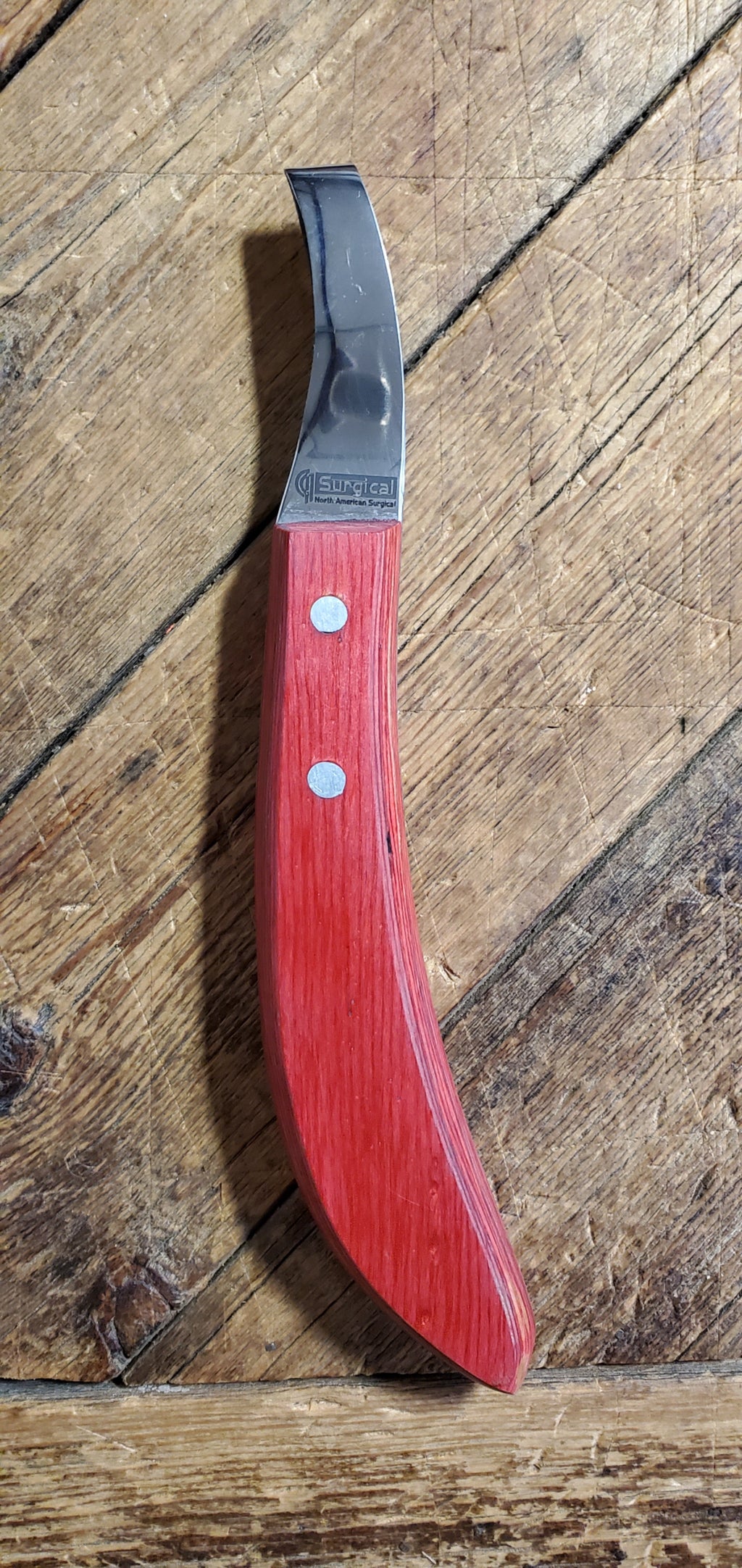 Farrier Hoof Tool With Curved Blade