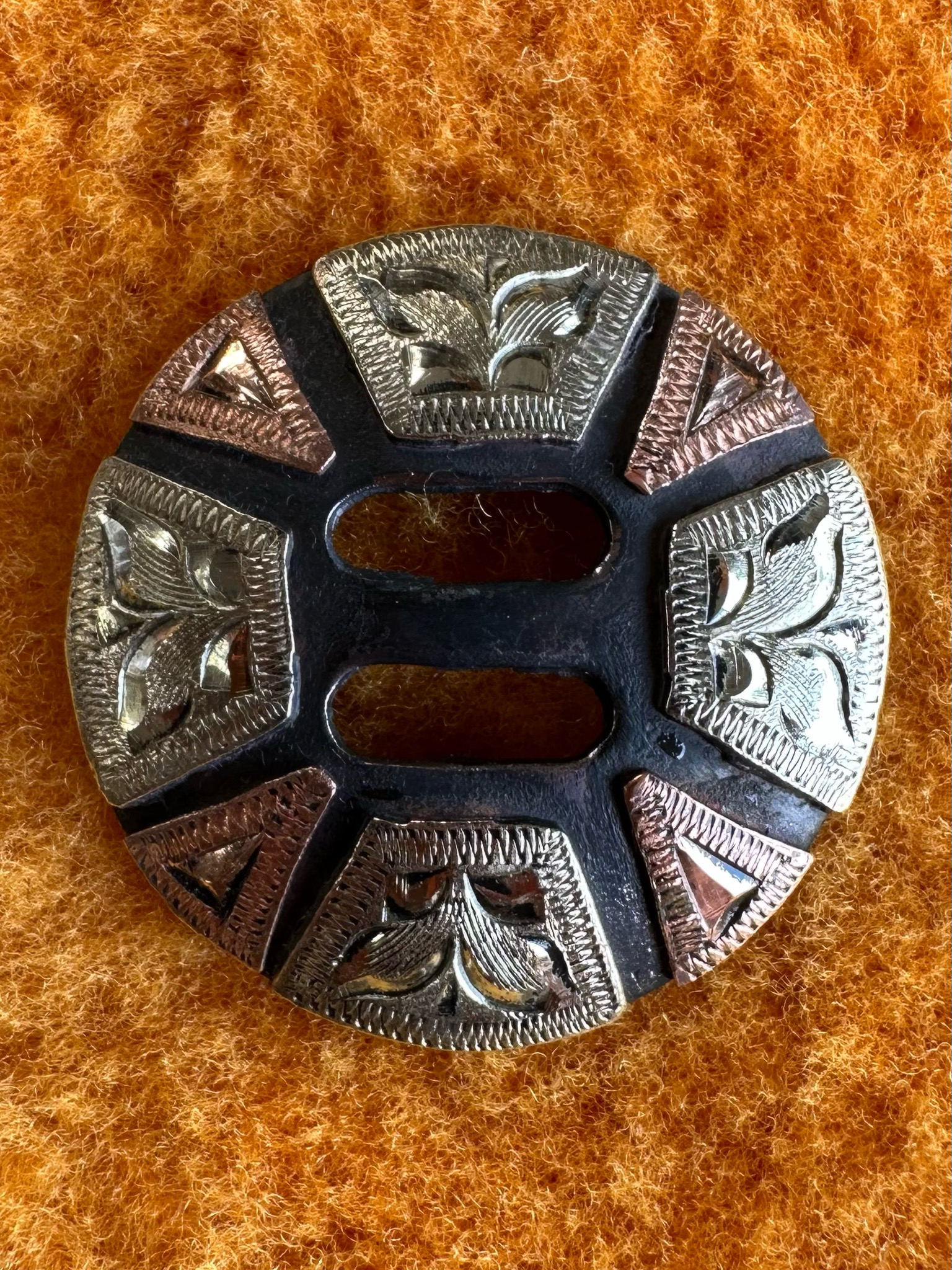 Saddle Concho Round Antique Slotted Engraved Gs And Copper Trim