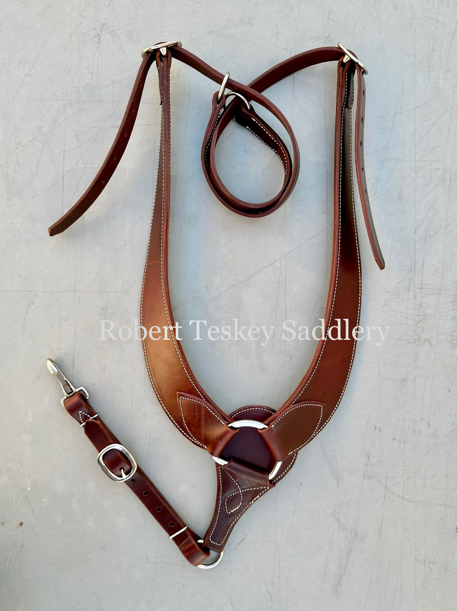 Pulling Collar Smooth Leather In Finish With Length Shoulder Pieces & Length Pulling Tugs