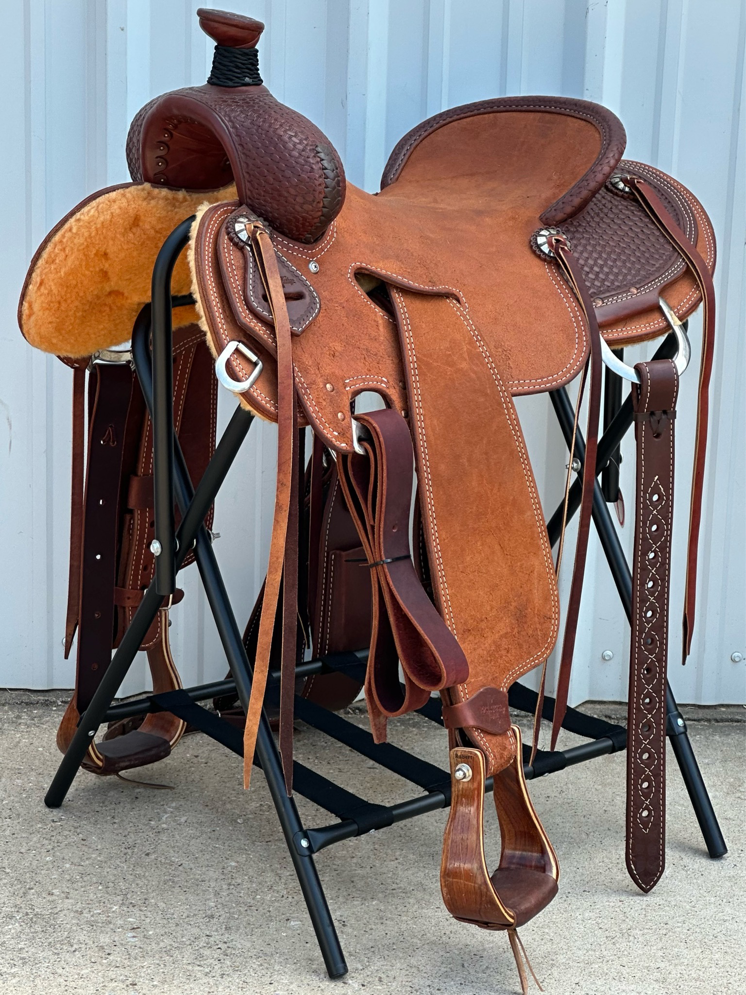 Robert Teskey Elite Strip Down Roping Horse Saddle with a 17- inch Seat