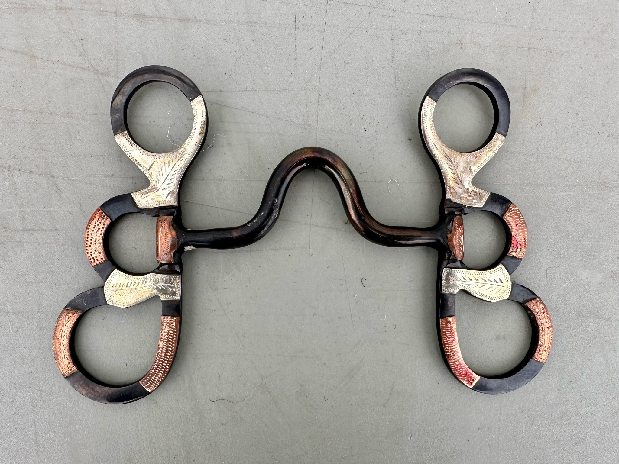 Port Western Bit Antiqued Polished Dark Length Hight A Port Solid Mouth Piece On Length Hinged Shanks With Engraved German Silver And Copper Trim