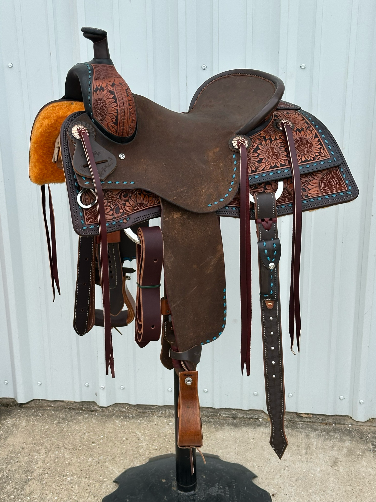 Robert-Teskey-Elite-Cow-Horse-Saddle