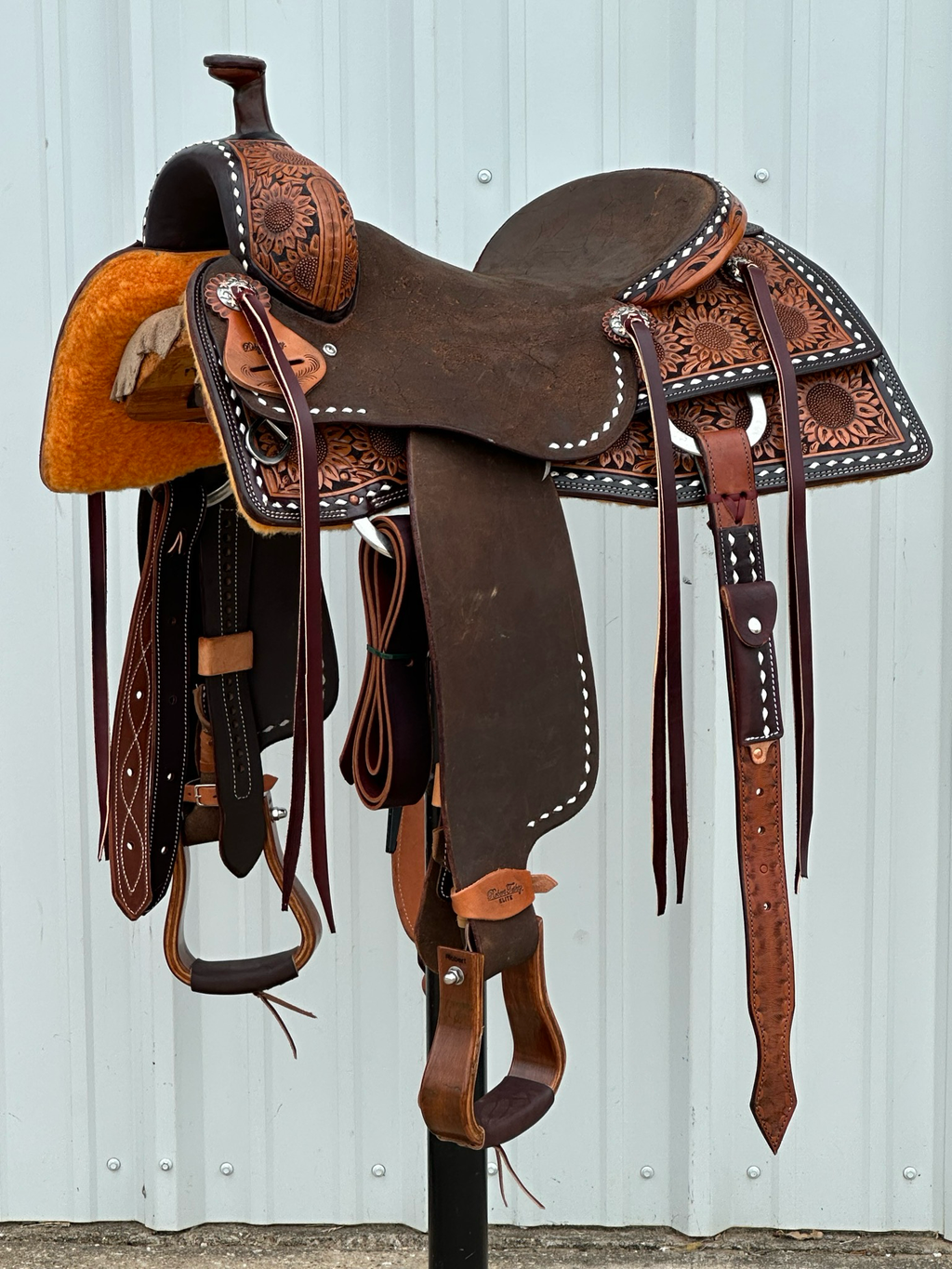 Robert-Teskey-Elite-Cow-Horse-Saddle