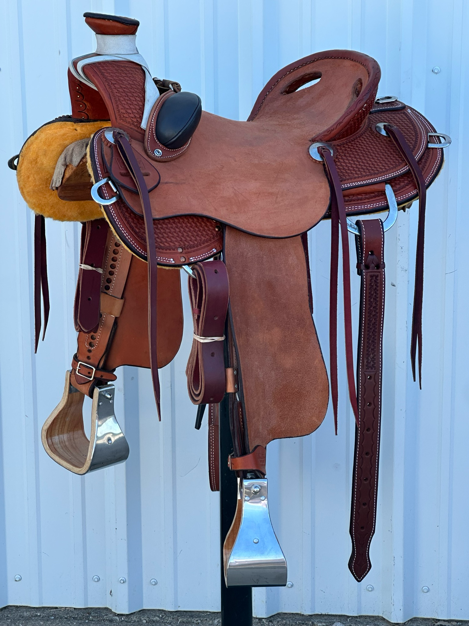 Robert-Teskey-Mule-Saddle