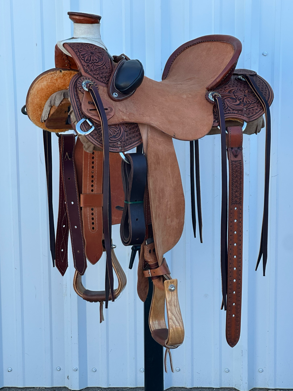 Robert-Teskey-Elite-Lady-Wade-Saddle